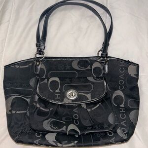 Vintage Coach Black Signature Bag